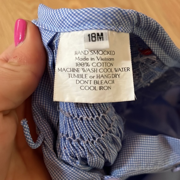 Hand smocked USA size 18mo-2yrs - Picture 3 of 3